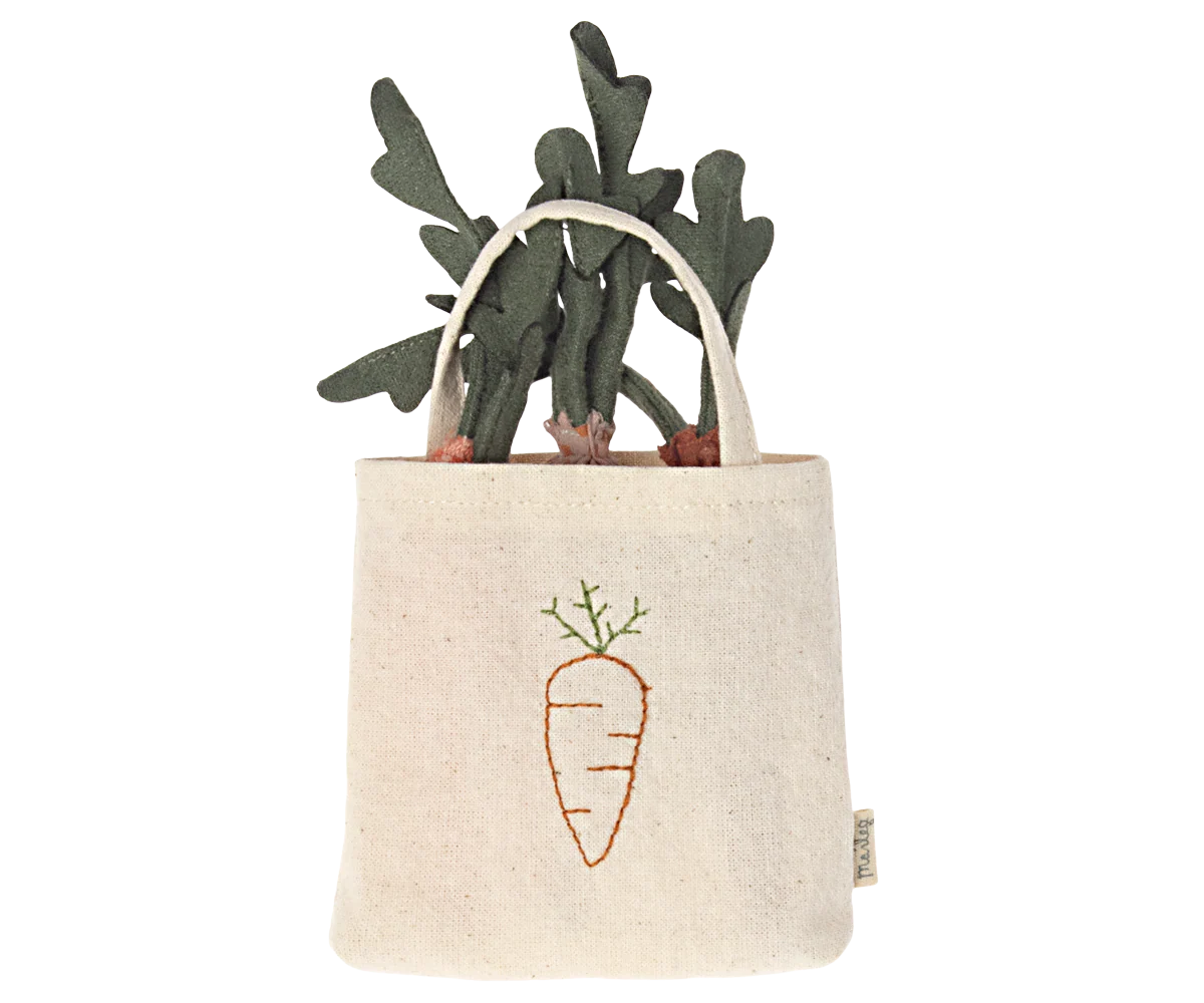 Maileg Karotten in der Einkaufstasche, Mini- 14 cm