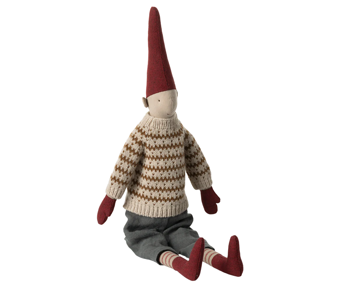 Wichtel Medium Pixy, Größe 3 - Junge mit Strickpullover und grauer Hose - 49 cm