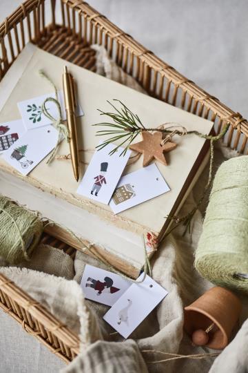 XL Jutegran/ Juteschnur/ Garn staubig grün, 400 m- Geschenkband