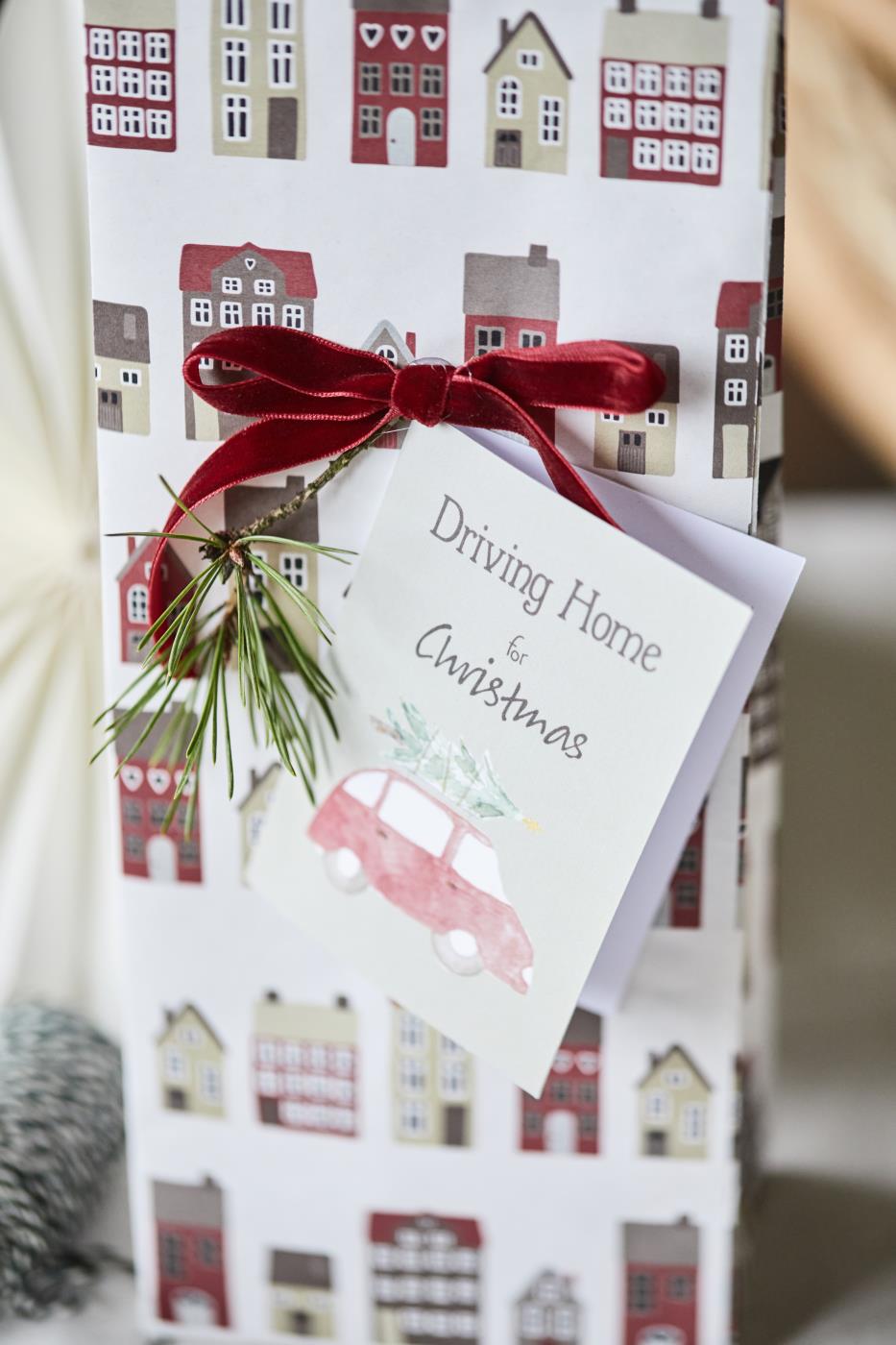 Geschenktüte/ Buntfalttüte Weihnachtsstadt - mittel