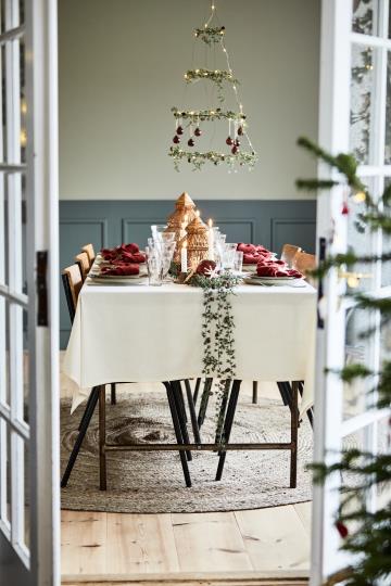 Zederngirlande mit Zapfen - 1,80 m