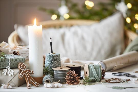 Geschenkband/ Samtband/ Veloursband staubig grün - 10 m