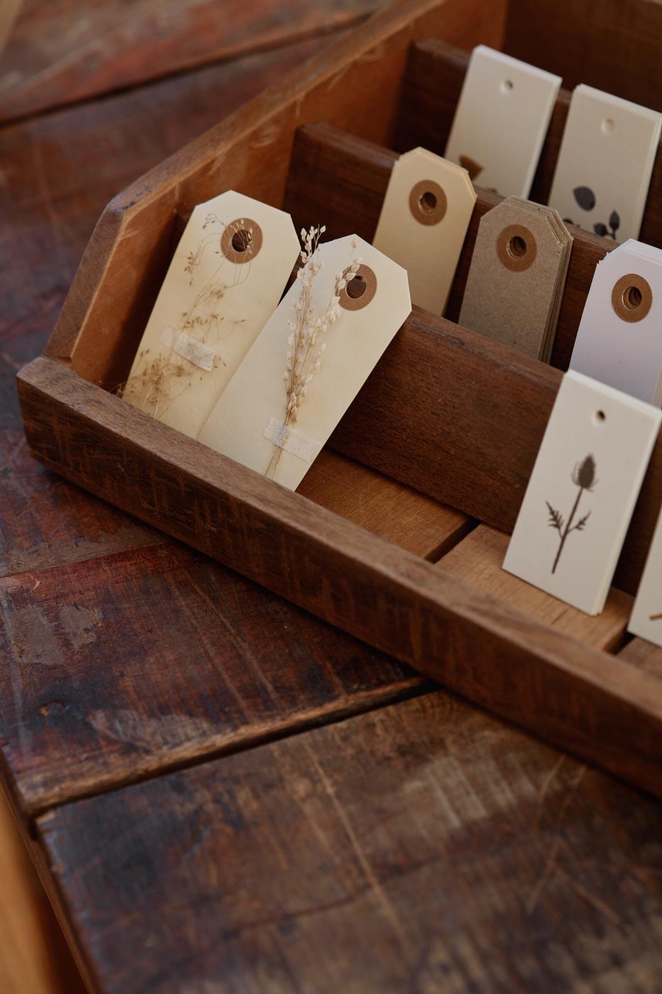 Display/ Holzkiste  mit 4 Fächern UNIKA Shaker