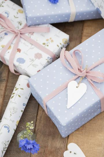 Geschenkanhänger/ Anhänger Herz, Holz - weiß