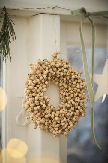 Kranz aus Holzperlen handgefertigt, naturfarben -  Ø: 13,5 cm