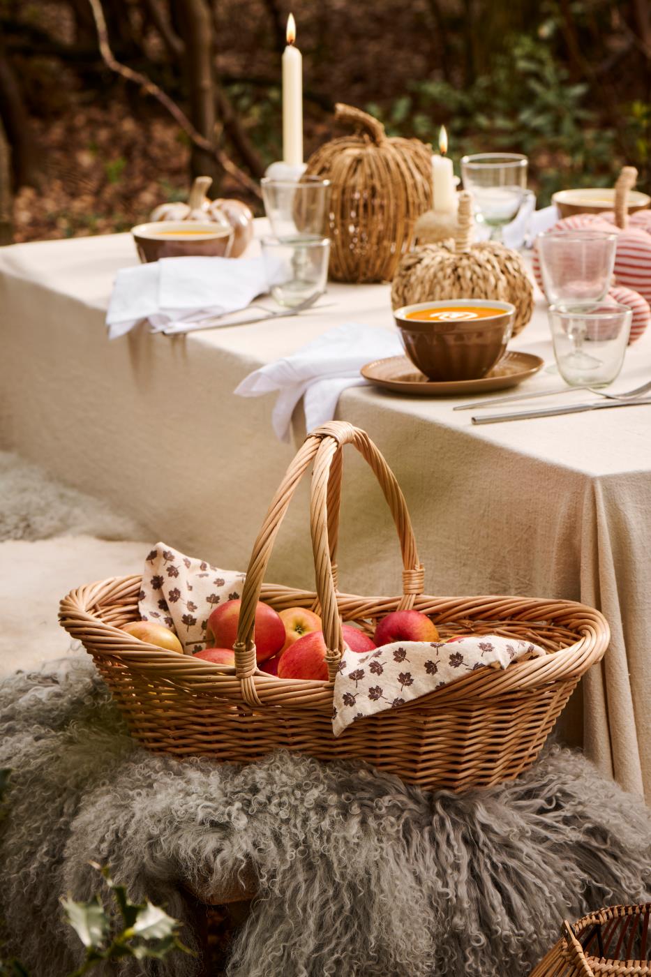 Geschirrtuch Birk natur mit braunen Blättern