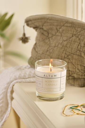 Duftkerze ALTUM Fresh Linen, IB Laursen - frisch, belebend