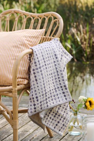 Kissenbezug Linea mit mustard und hellrosa schmalen Streifen - 50 x 50 cm