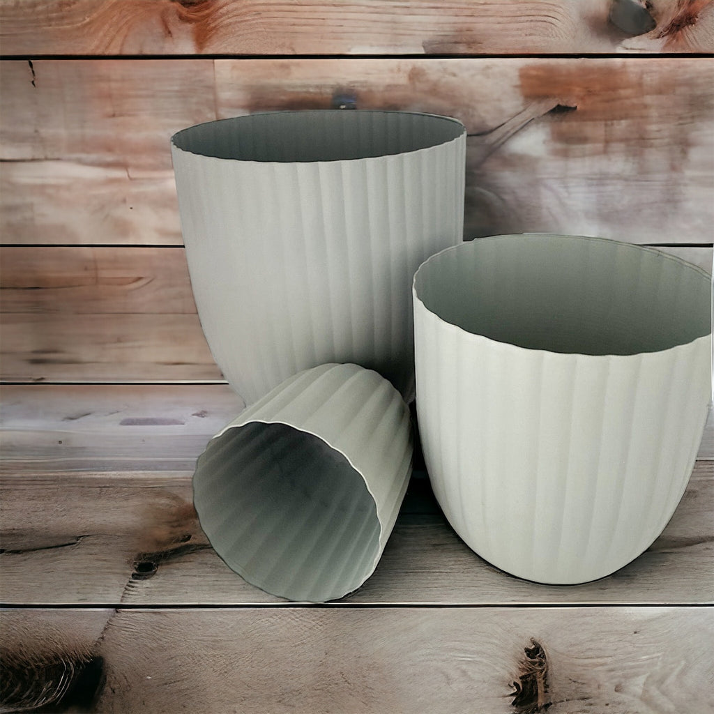 Pflanztöpfe/ Übertopf Rillen Zink - 3 Größen