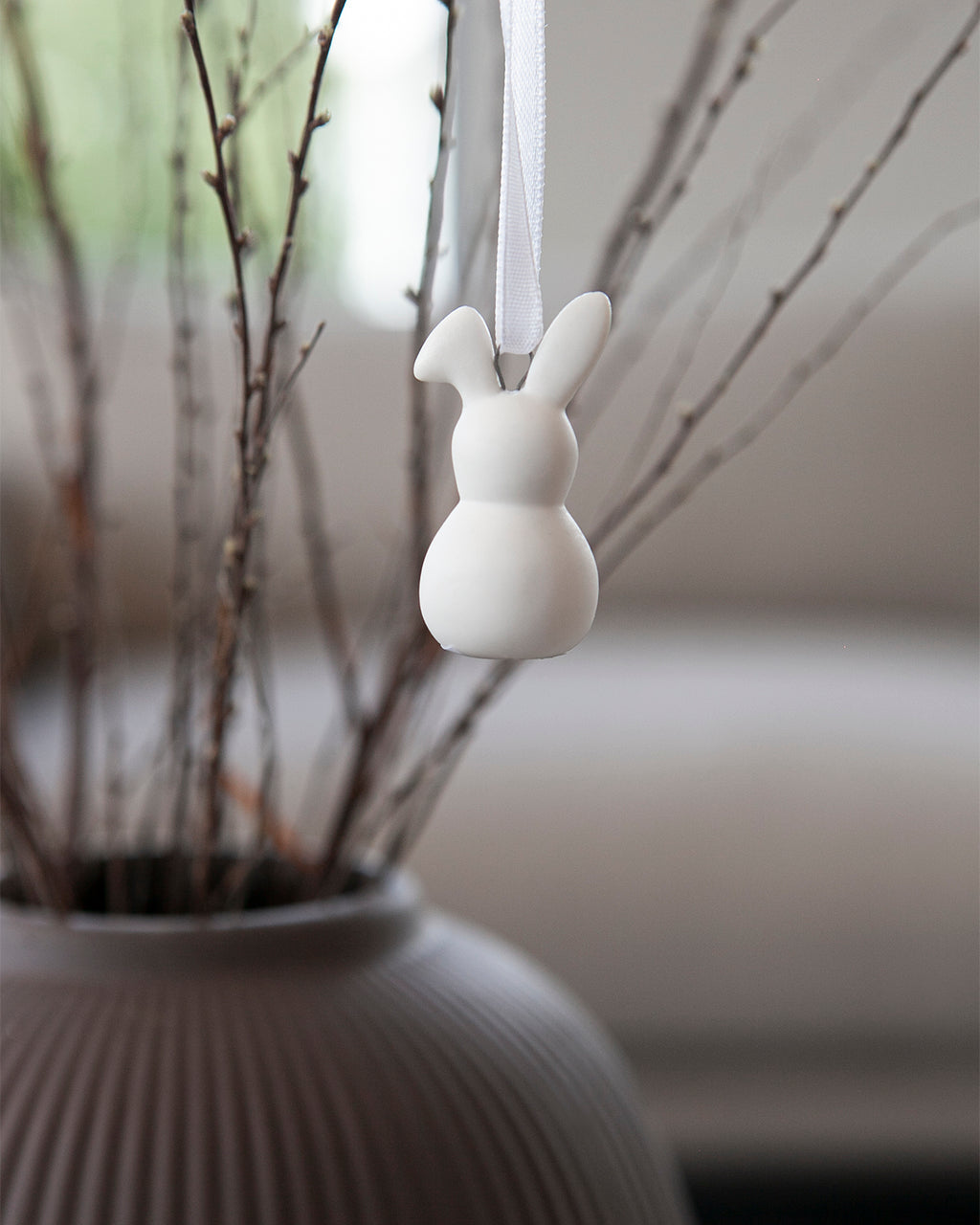 Anhänger Hase Elsa - weiße Keramik