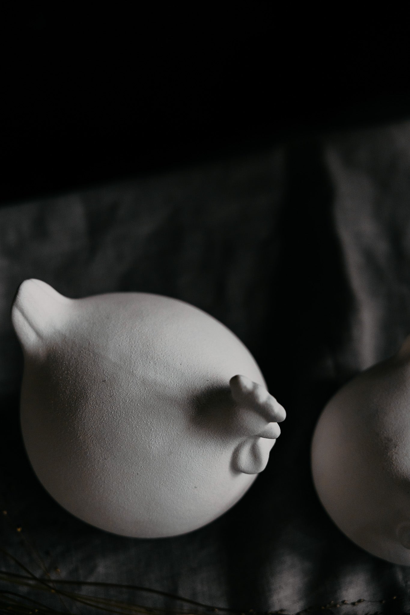 Henne/ Huhn Ruth - small