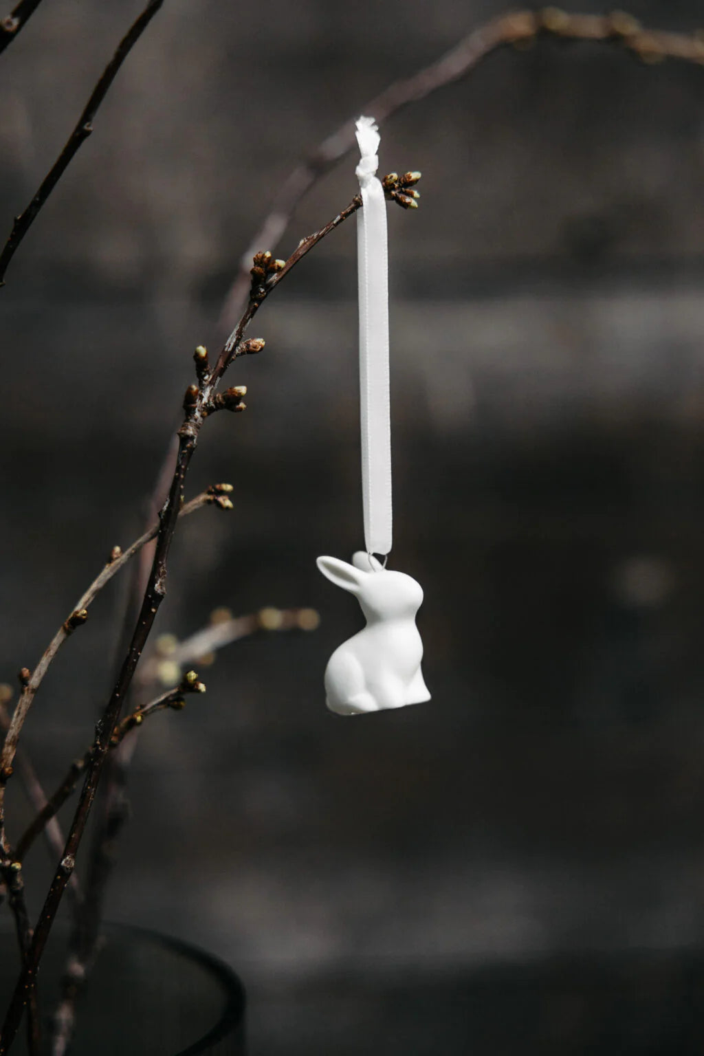 Anhänger Hase Maja - weiße Keramik