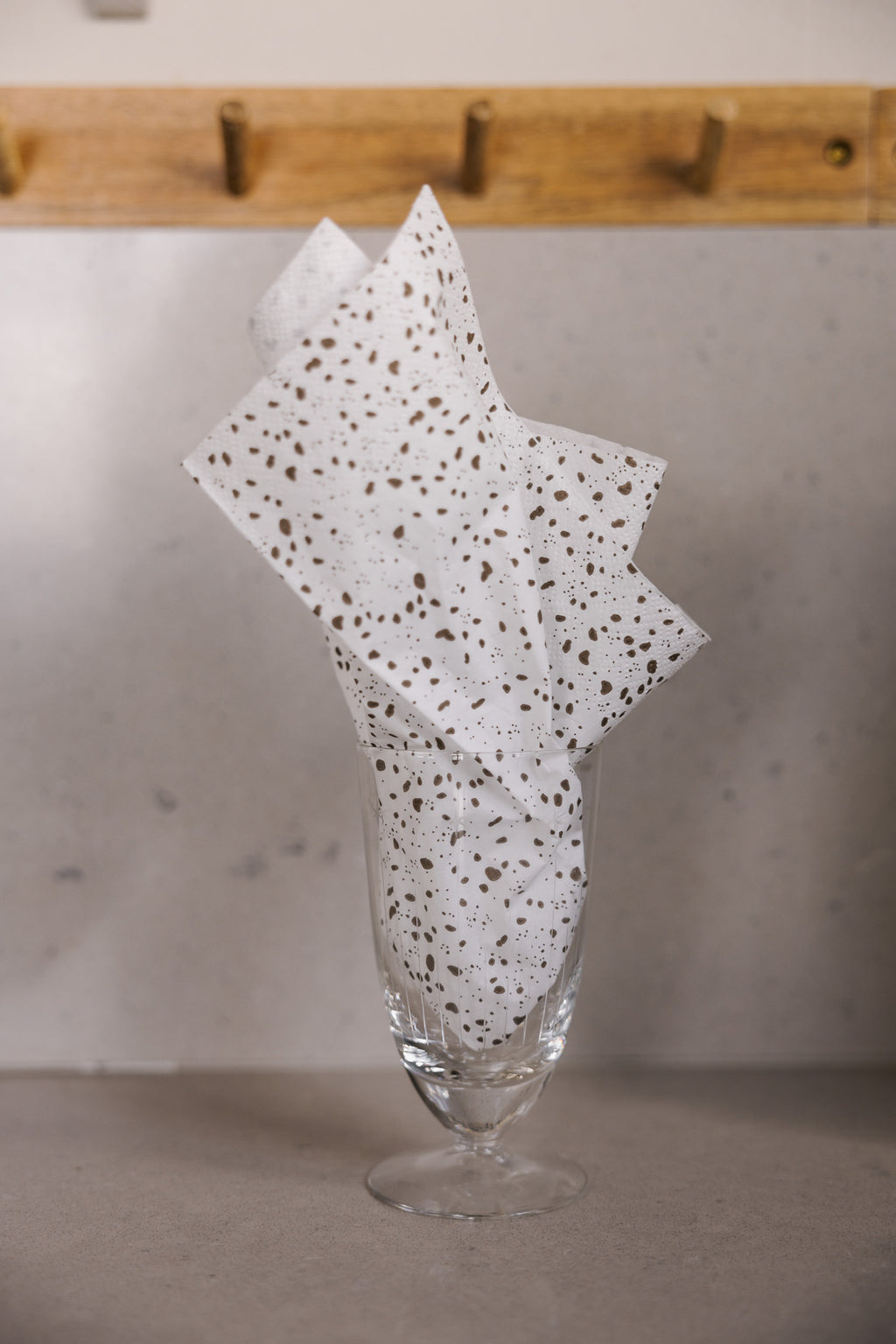 Papierserviette Spräcklig, white  - Storefactory