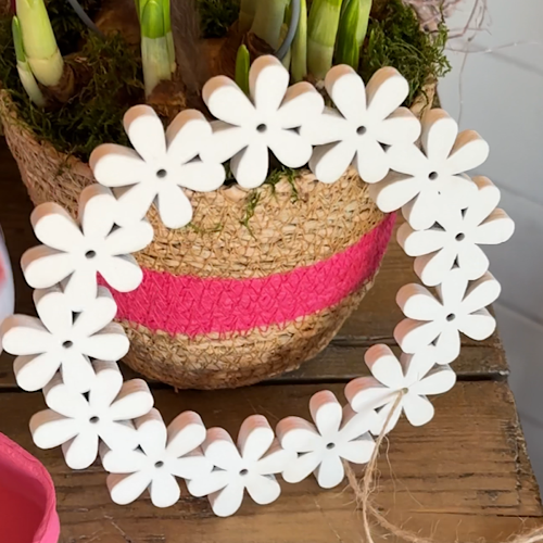 Kranz Holz Blumen, weiß -  Ø 15 cm