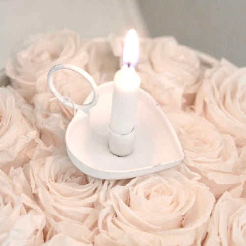 Kerzenhalter Herzform weiss mit Griff  - für dünne Kerzen