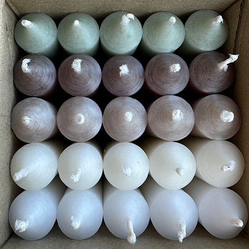 25er Box/ Set "Gemüt.lich" kurze Stabkerzen 10 x 2,2 cm