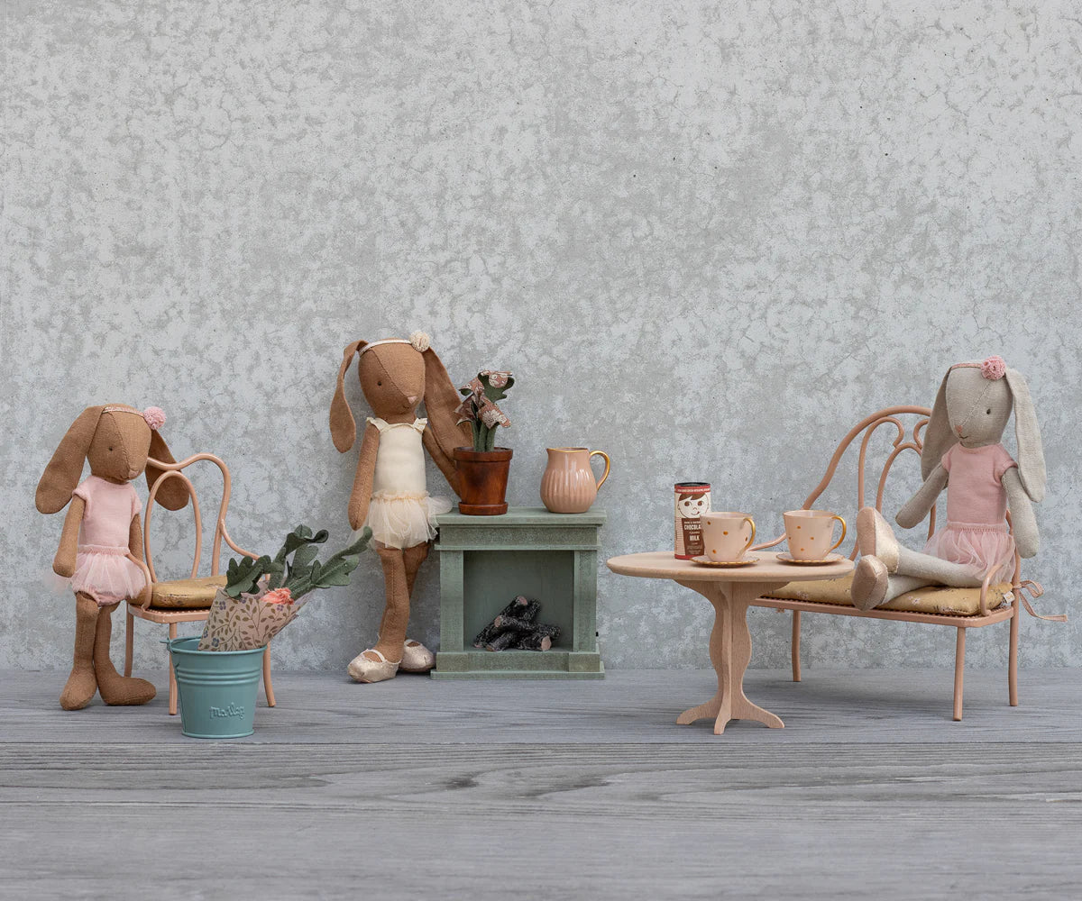 Hase/ Kaninchen, Größe 2 - Mädchen Ballettanzug und Rock, rosa - 24 cm