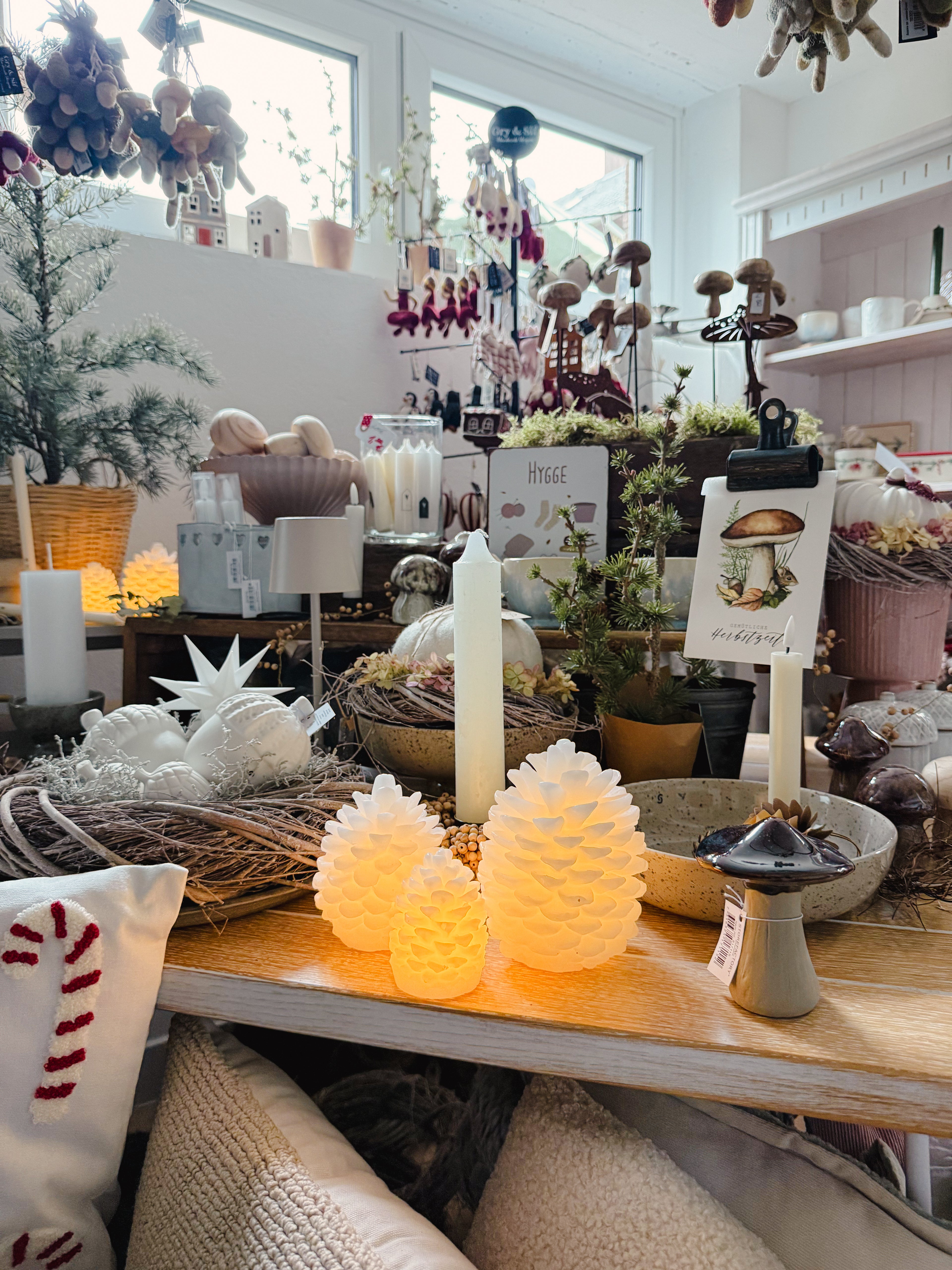 LED Zapfen, Hvid LED Kogle Deluxe Homeart - 13cm