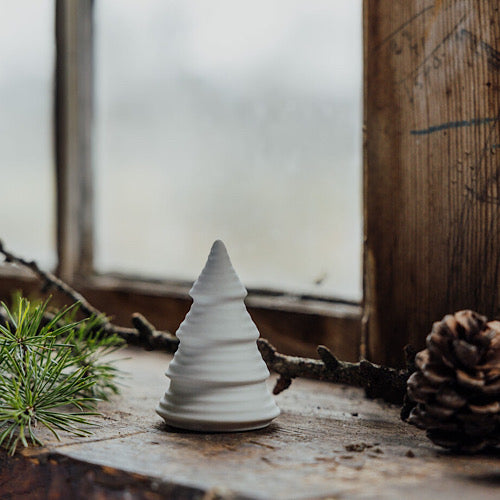 Tanne SKOGSHULT Keramik, weiß - Tannenbaum