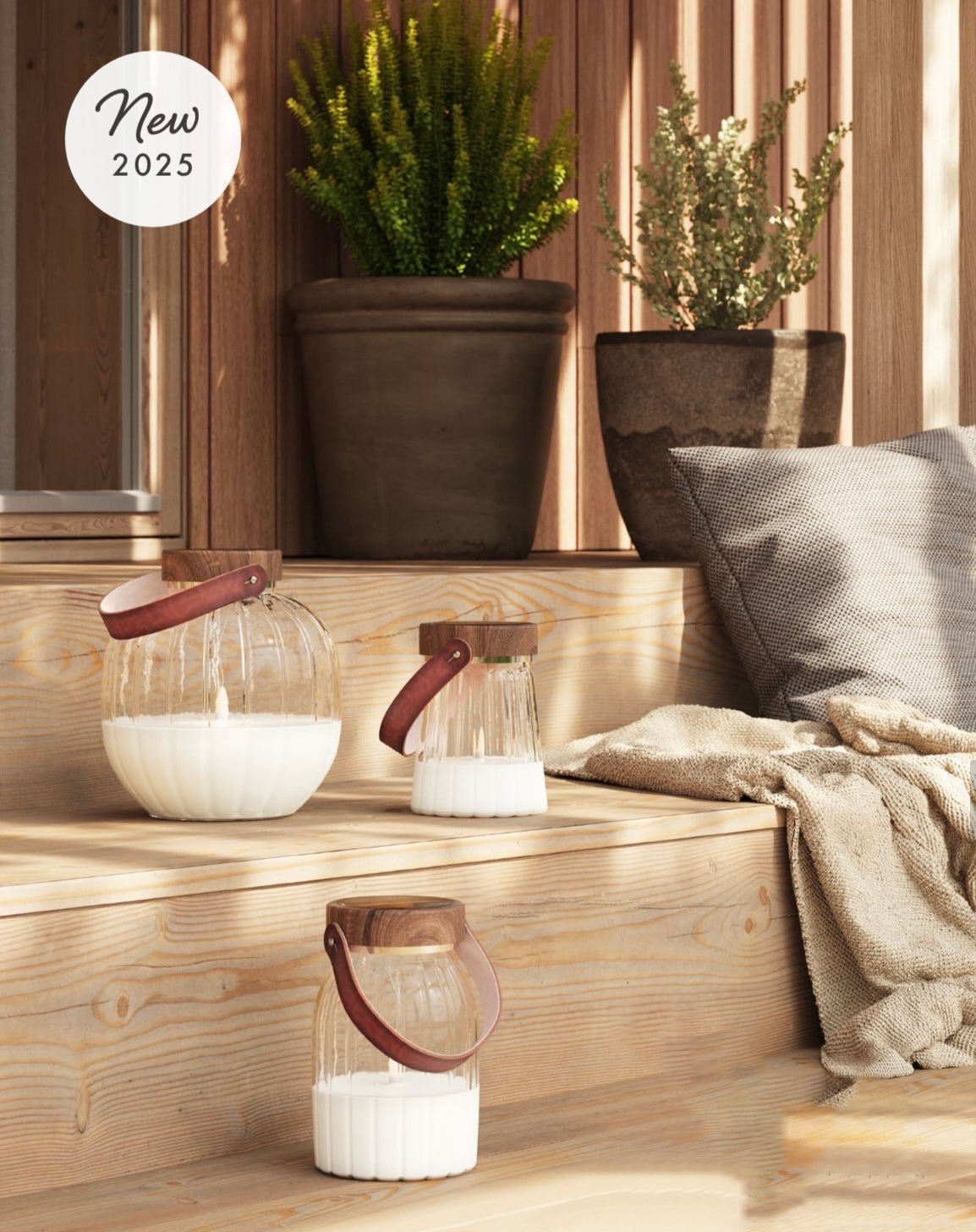 LED Glaslaterne/ Solarlaterne, Deluxe Homeart, Echtwachs  - Ø 17 cm