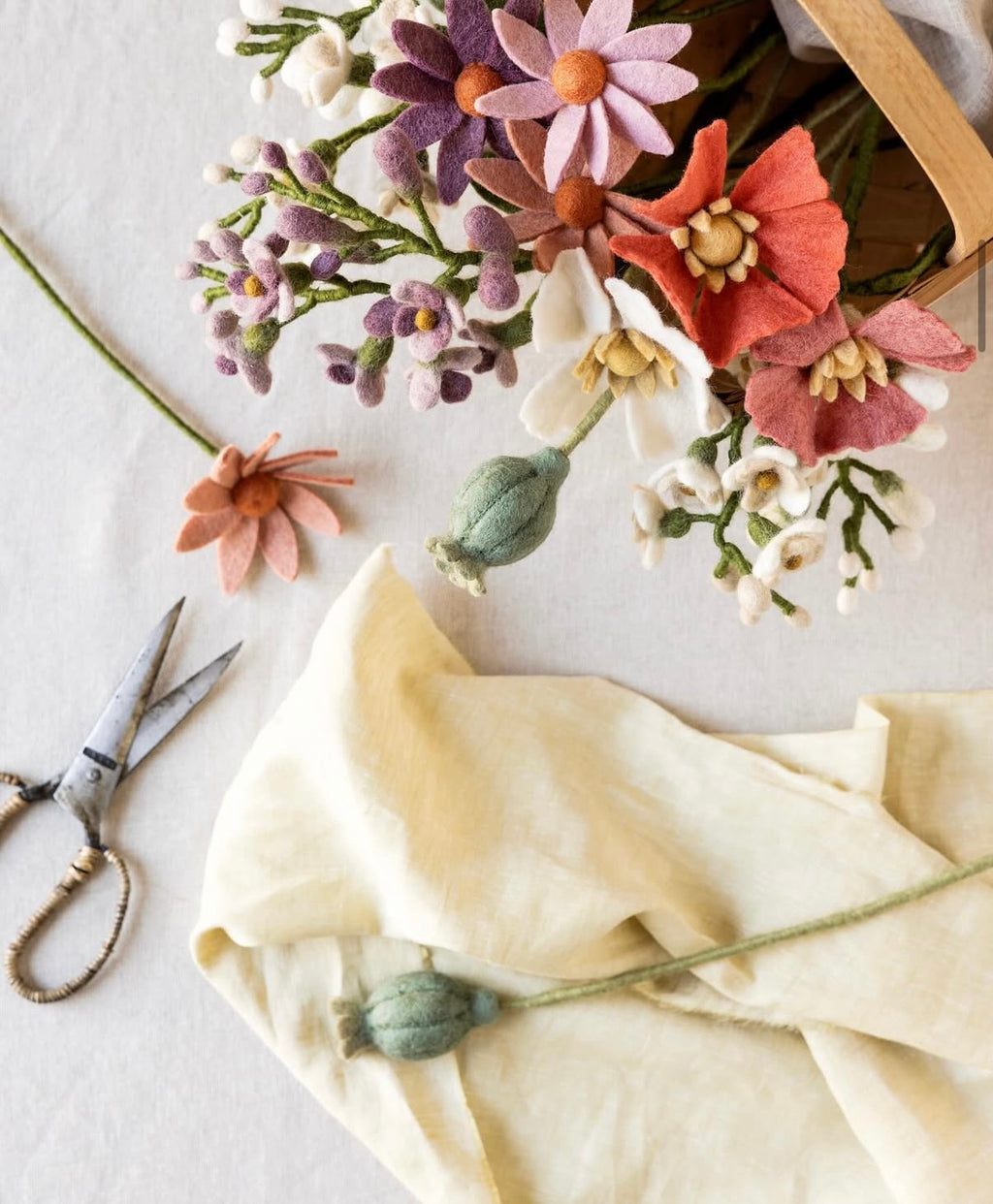 Mohnblume handmade - Filzblüte/ Blume aus Filz - Coral