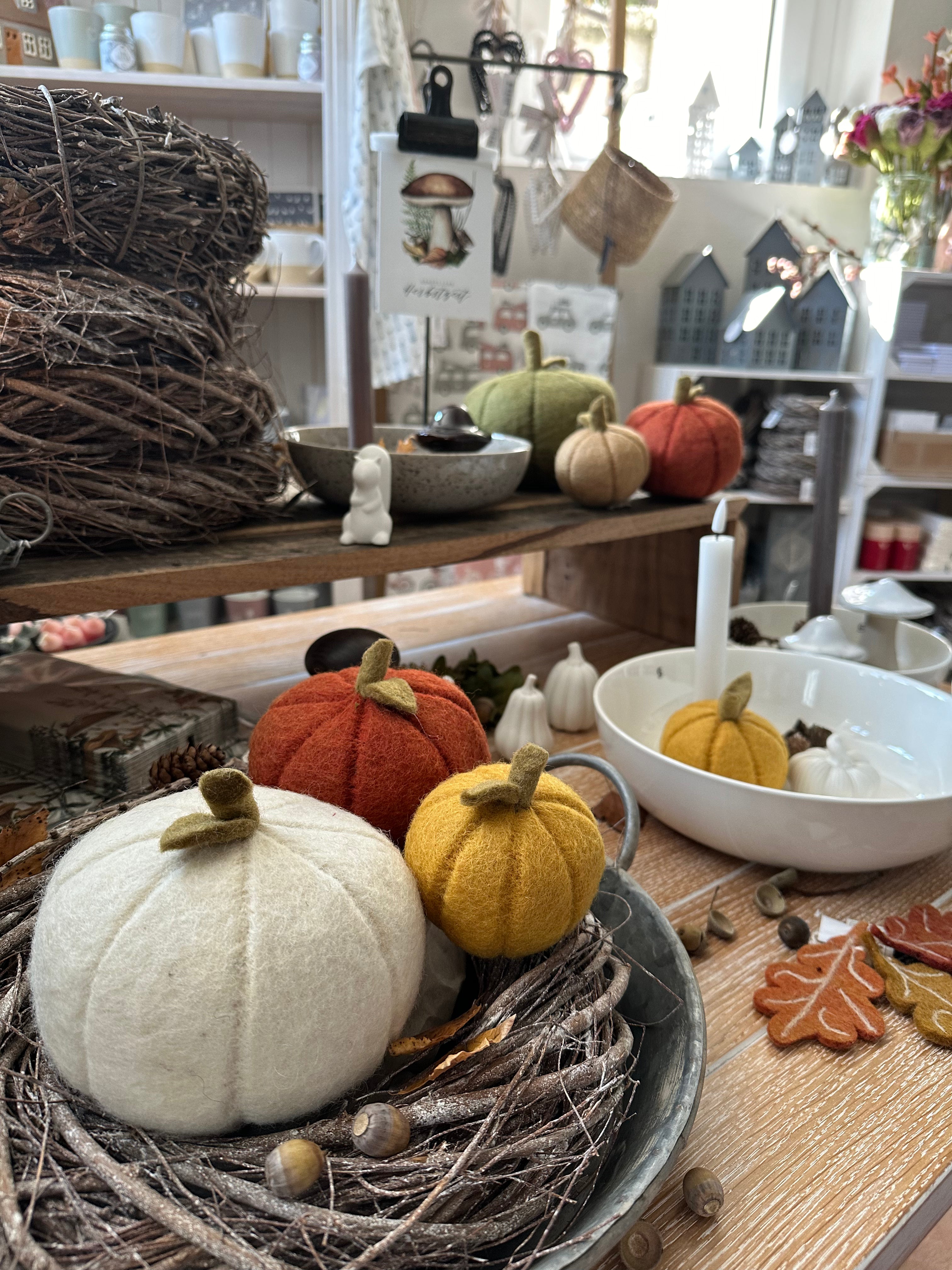 Kürbis/ FilzKürbis/ Pumpkin, White  -Ø 12cm