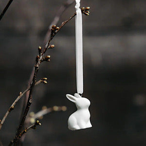 Anhänger Hase Maja - weiße Keramik