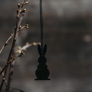 Holzhase/ Hase Hugo, Anhänger - schwarz