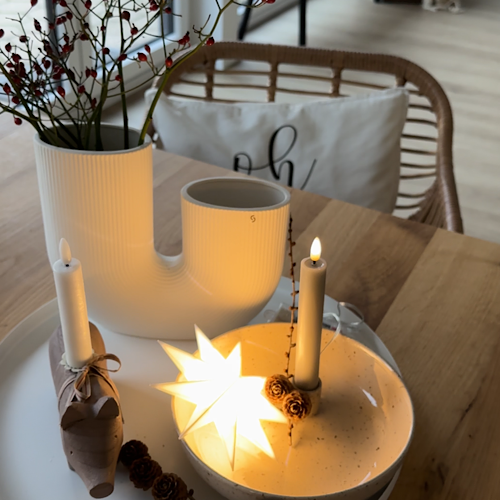 LED Leuchtstern/ Fensterstern 9 Zacken, weiß  Ø 15 cm mit Batteriefach und Timer