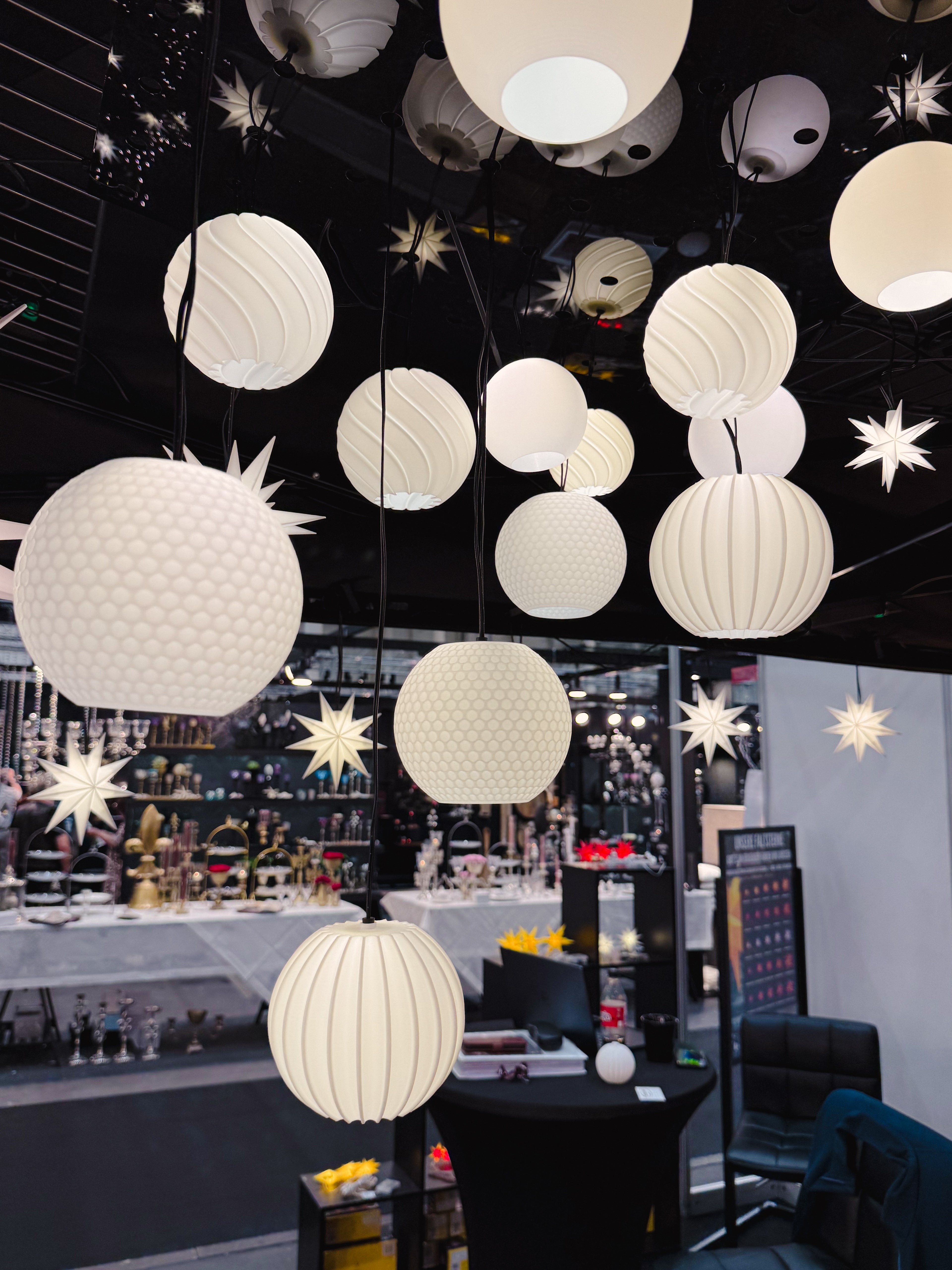 Lampenschirm BEE für LED Stern - in 2 Größen