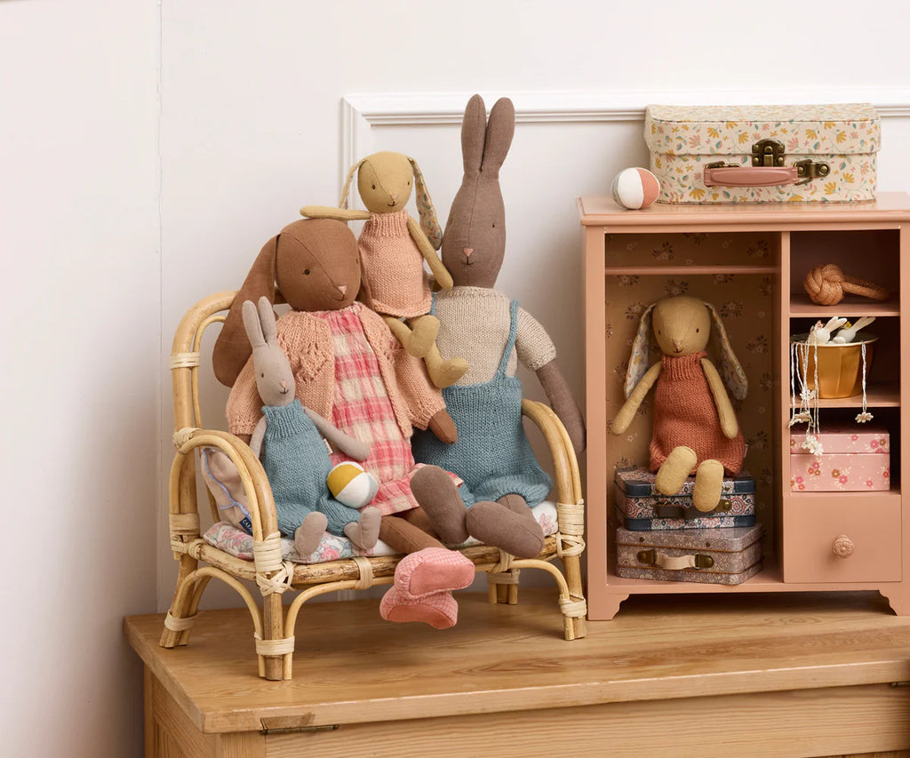 Maileg Kaninchen, Größe 1 - Mädchen gestricktes Kleid, cremegelb - 22 cm