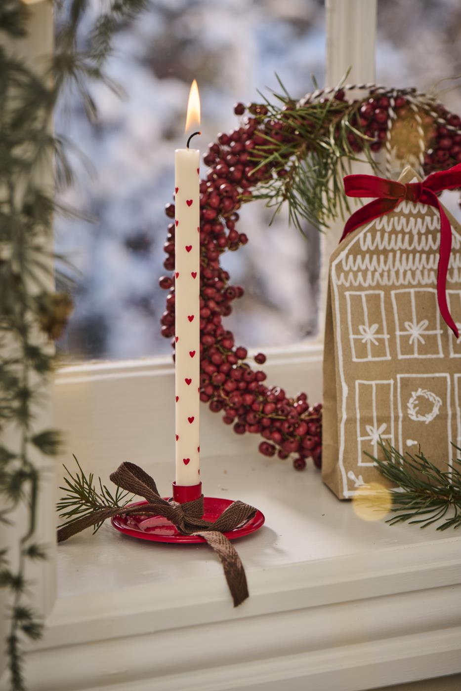 Pencil Kerze/ dünne Stabkerze mit roten Herzen - Ø:1,3 H:20