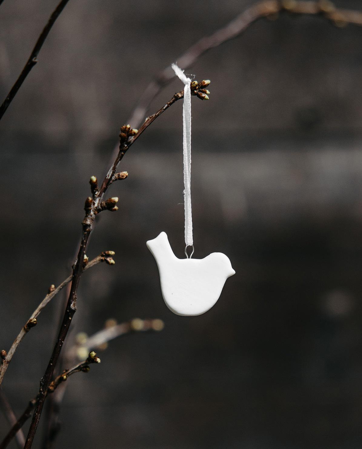 Anhänger Vogel Siv - weiße Keramik