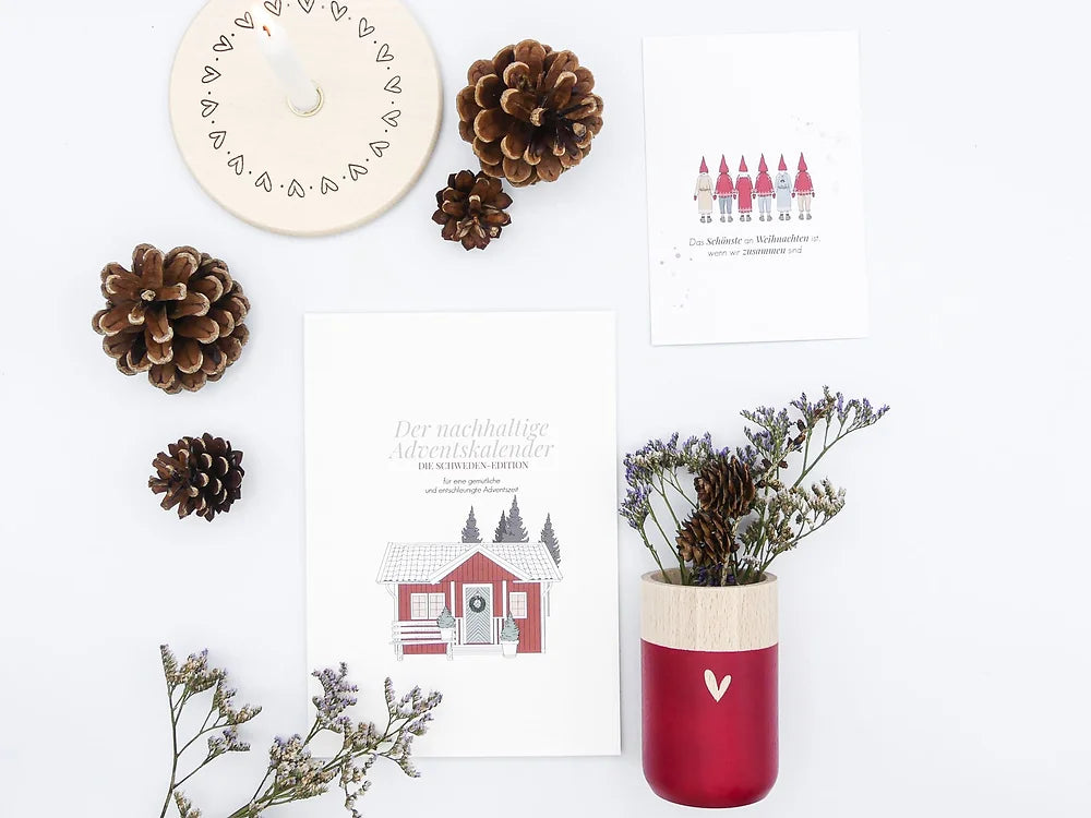 Kleine Holz-Blumenvase "Herz" - rot