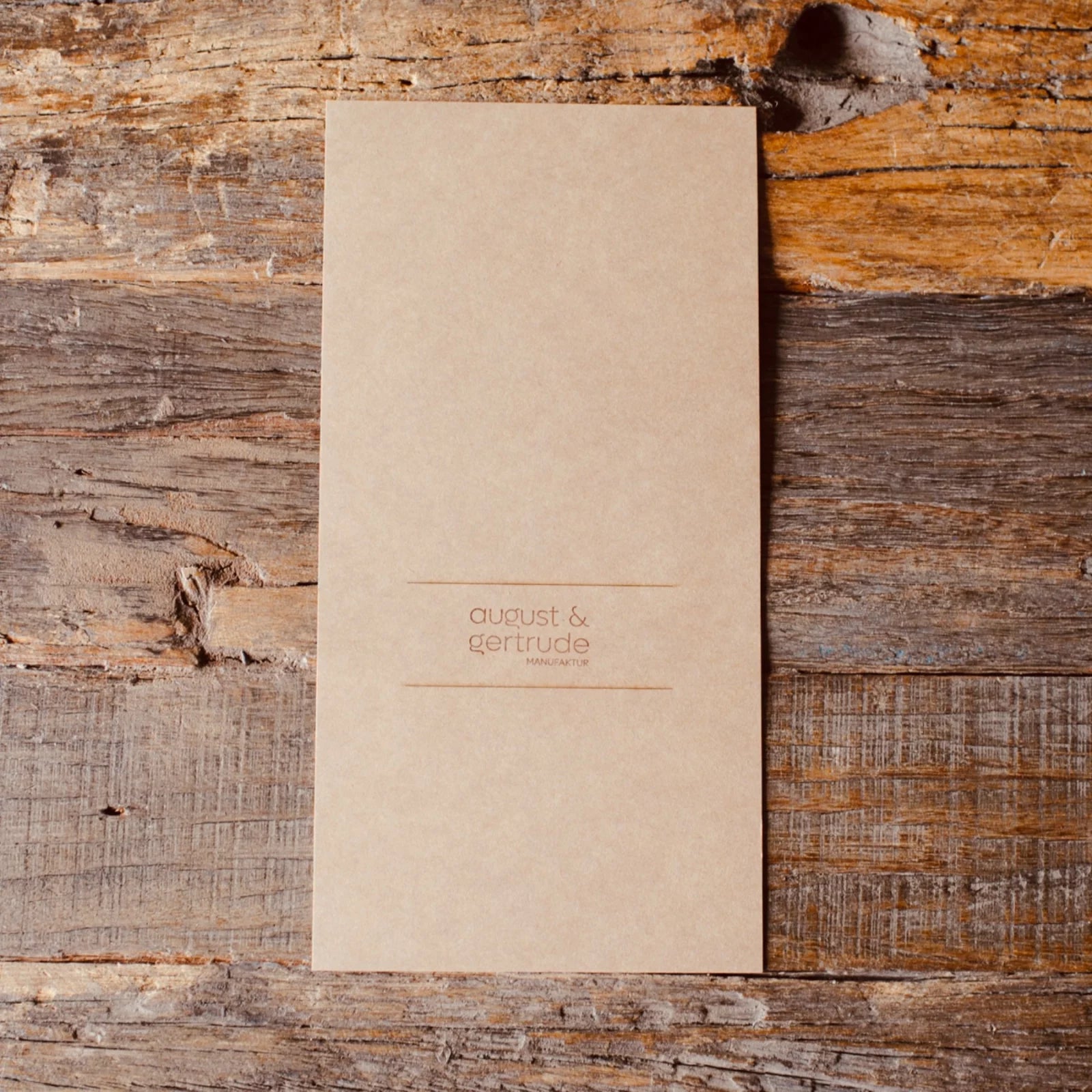 Universal Blister/ Verpackung auf Kraftkarton - für Lasercut Blüten