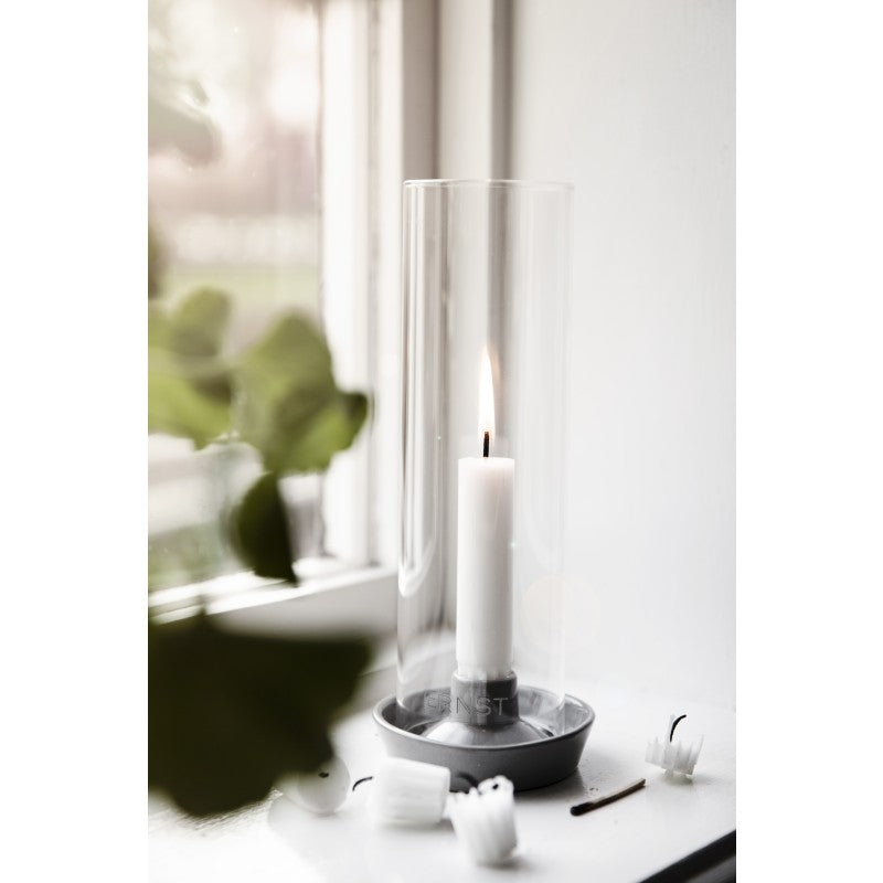ERNST Kerzenleuchter für Stabkerzen mit Glaszylinder - darkgrey