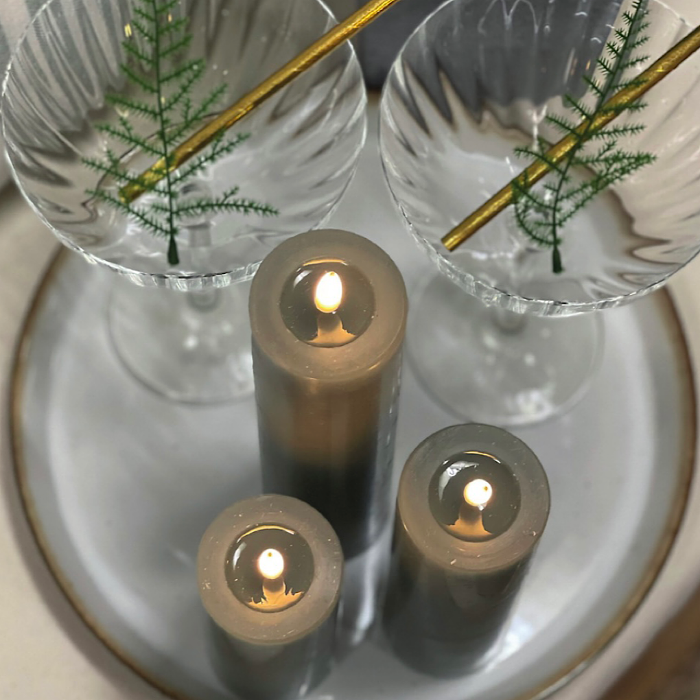 LED Stumpenkerze SAND Deluxe Homeart - Ø7,5 X H 15 cm