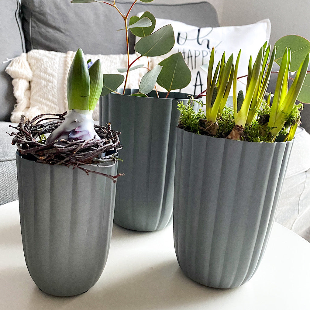 Pflanztöpfe/ Übertopf Rillen schmale Form, Zink - 3 Größen