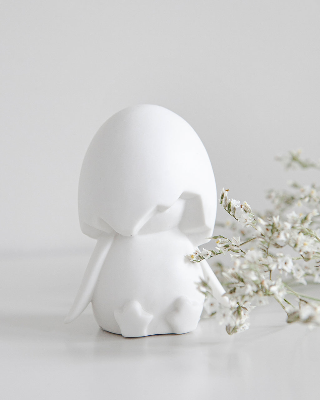 Greta Küken mit Eierschale - Keramik