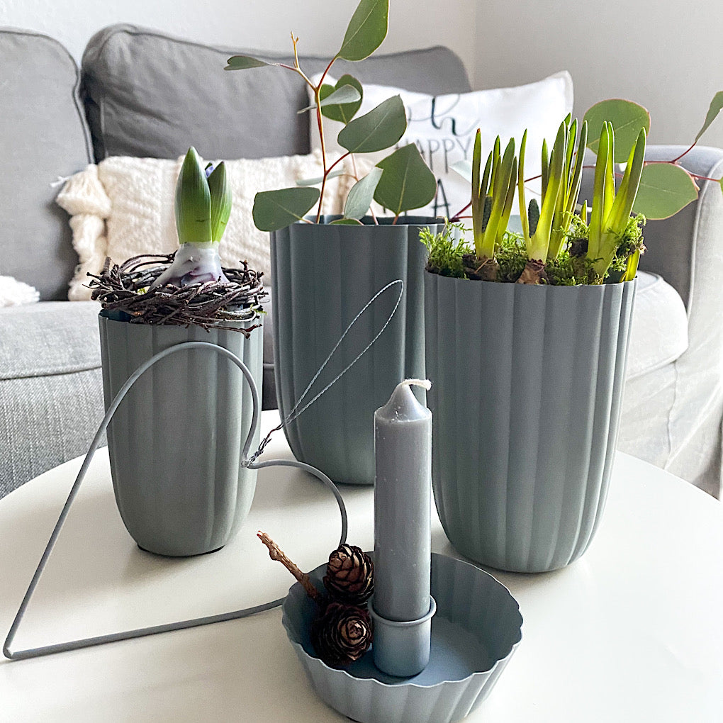 Pflanztöpfe/ Übertopf Rillen schmale Form, Zink - 3 Größen