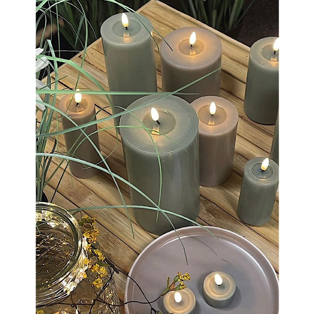 LED Stumpenkerze SAND Deluxe Homeart - Ø7,5 X H 15 cm