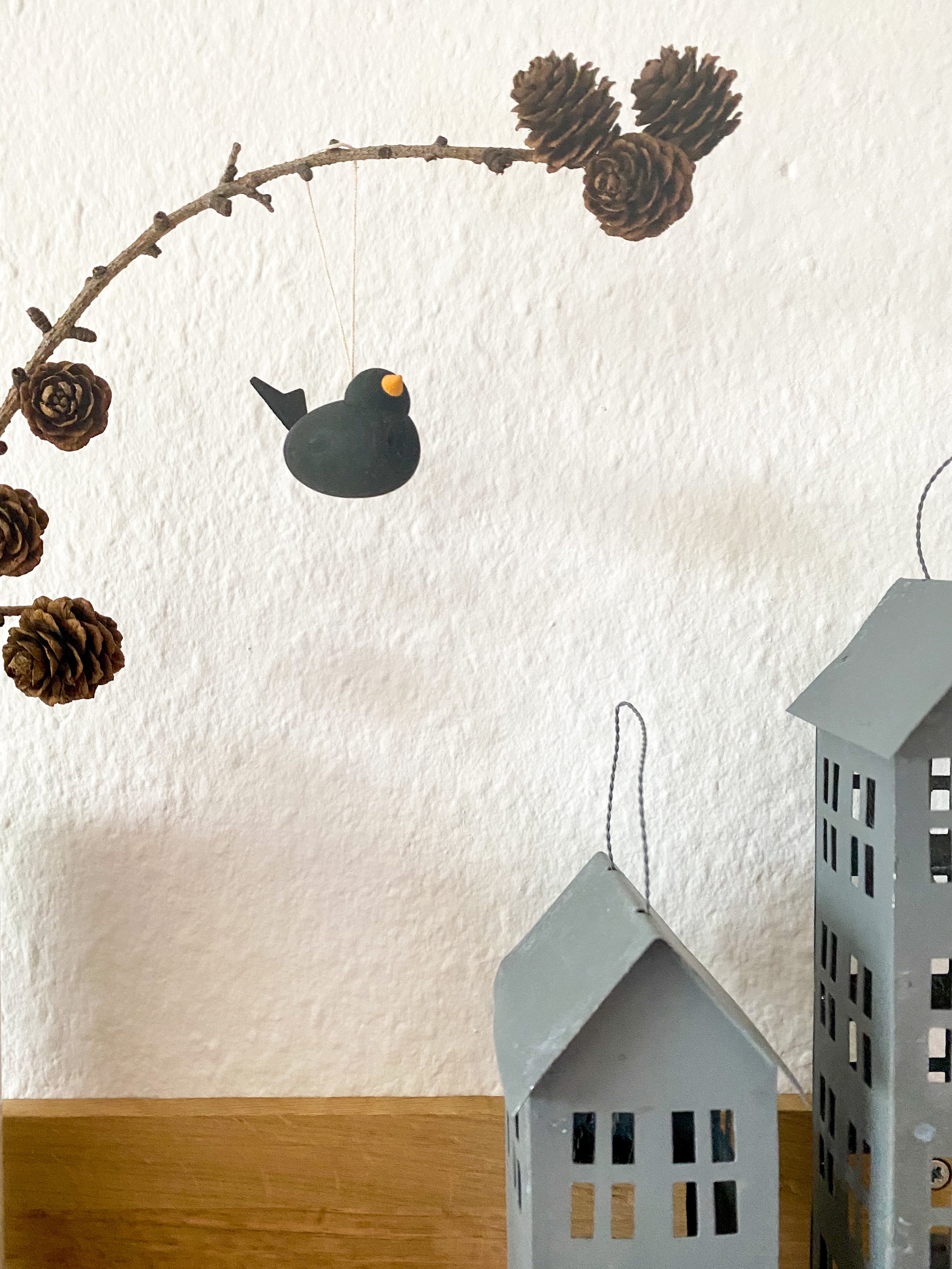 Holzvogel zum aufängen, klein - schwarz