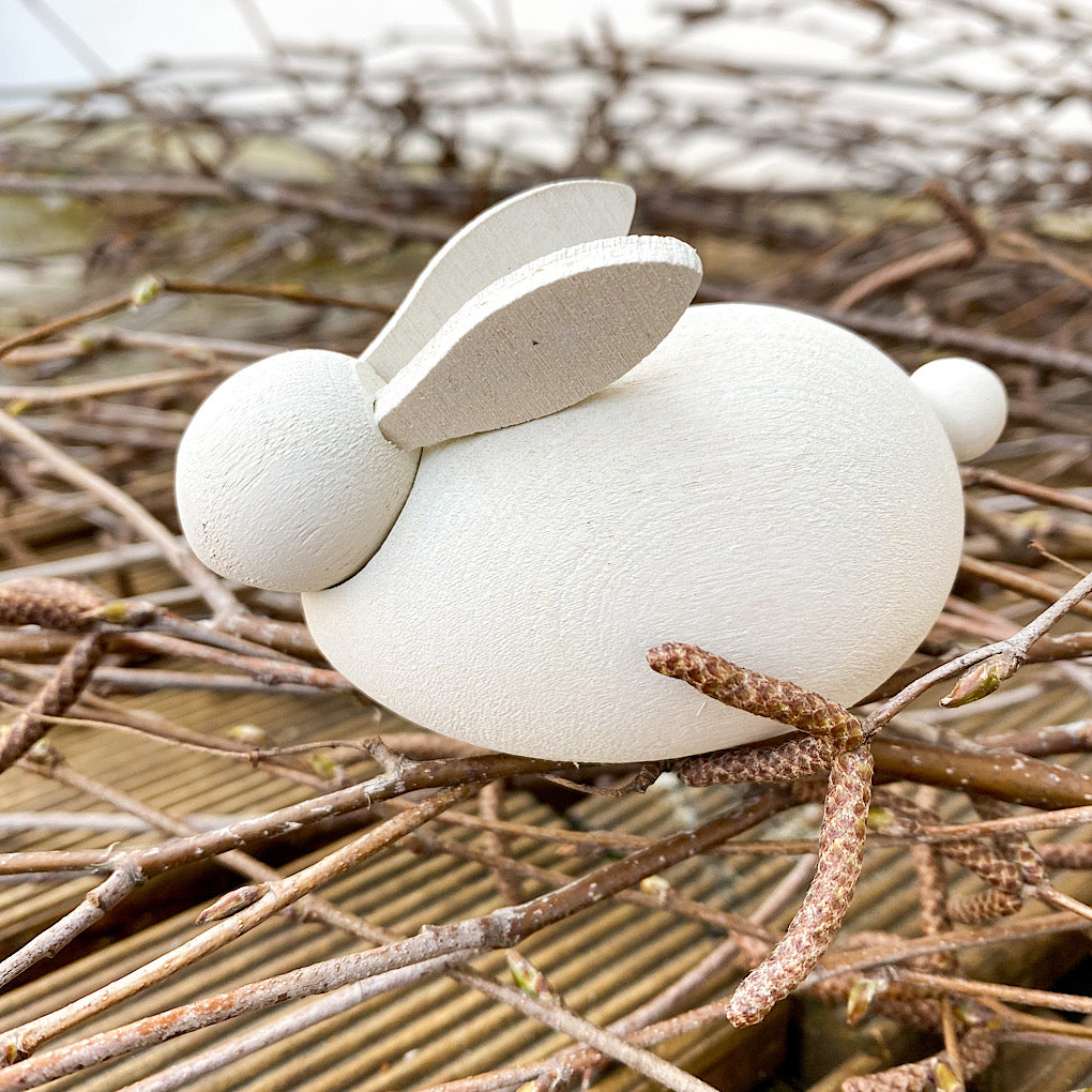 Holzhase/ Hase liegend  - weiß