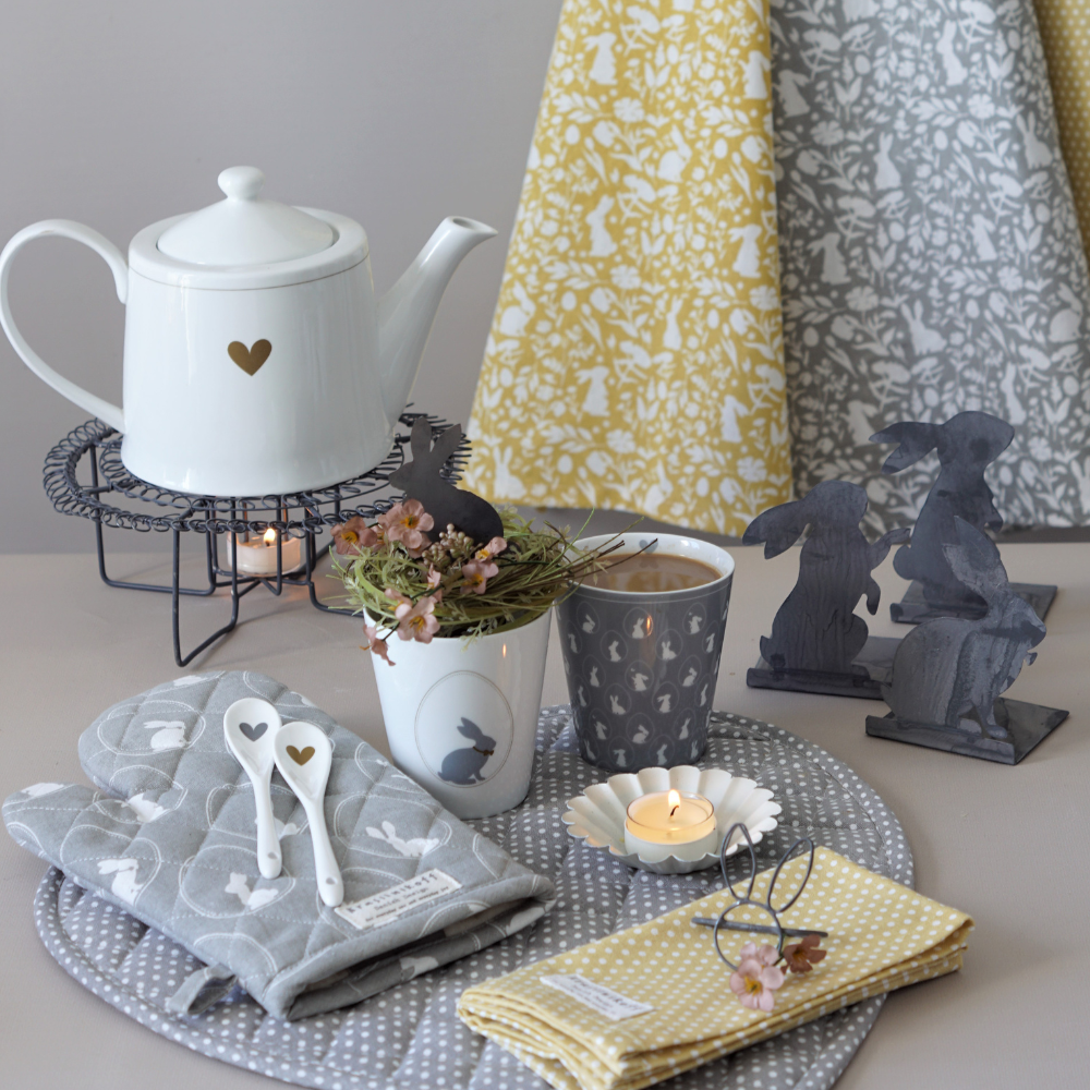 Hase/ Osterhase stehend, Zink - 4 verschiedene Designs