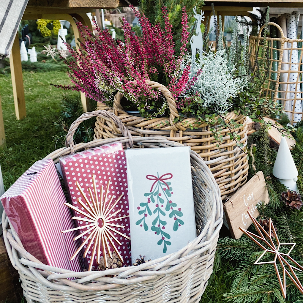 B-Ware Stecker Hirsch mit Herz - Zink