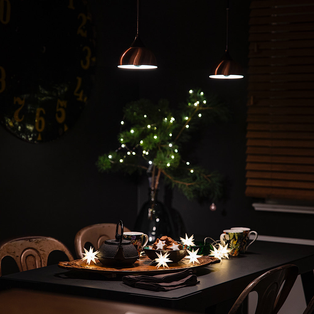 LED Sternenkette/ Babysternenkette 18 Zacken, weiß, 3 Sterne  Ø 8cm mit Batteriefach und Timer